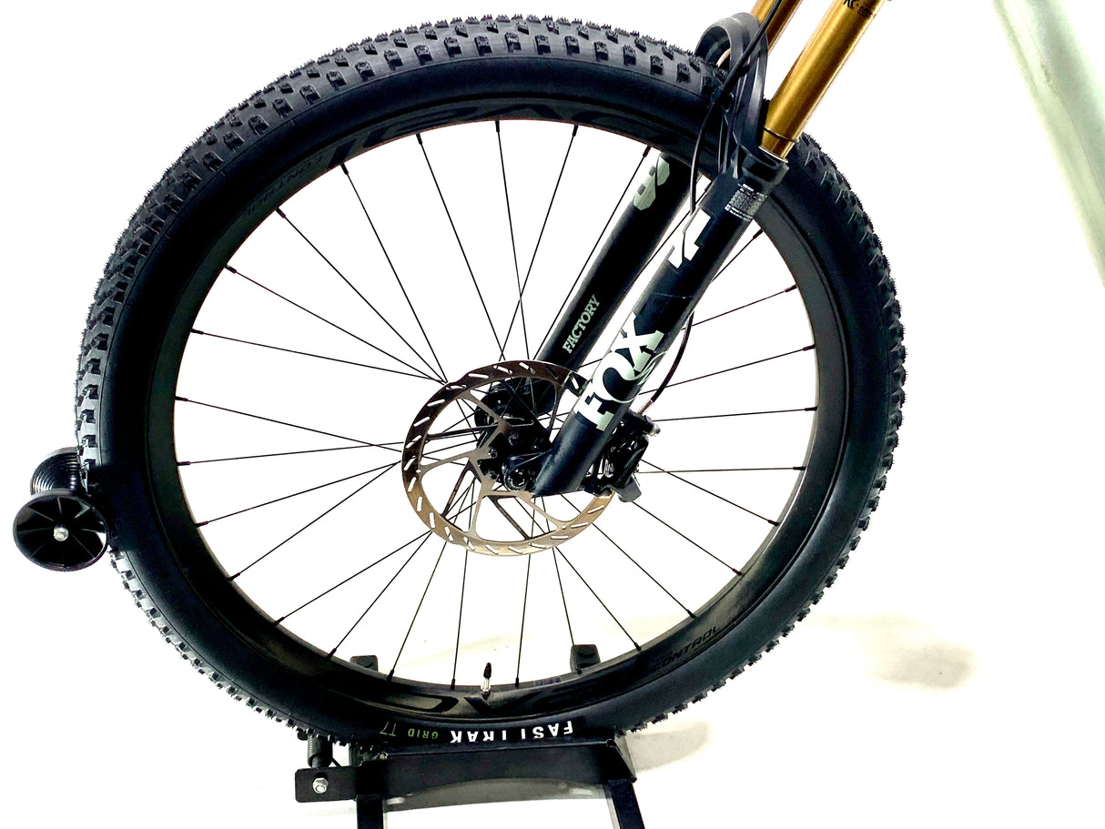 2024 Specialized Epic 8 Evo Pro SRAM X0 AXS Size: XL (Preowned)