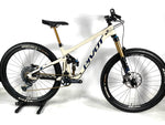 2022 Pivot Switchblade Pro Carbon SRAM XO1 1X12 DT Swiss 29er Wheels Size: Medium