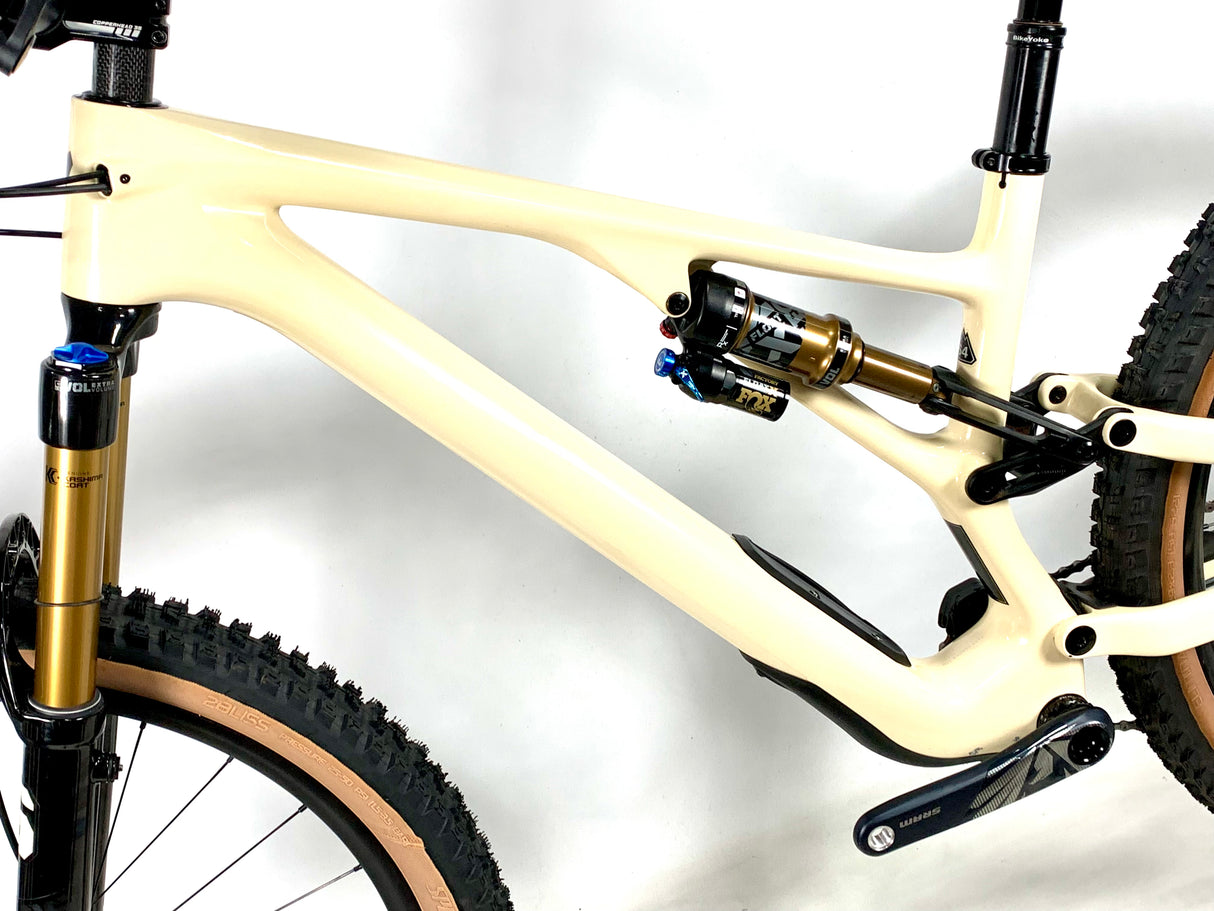 2022 Specialized Stumpjumper Evo Pro XTR 1X12 Roval Carbon Wheels Size: S4 (Large)
