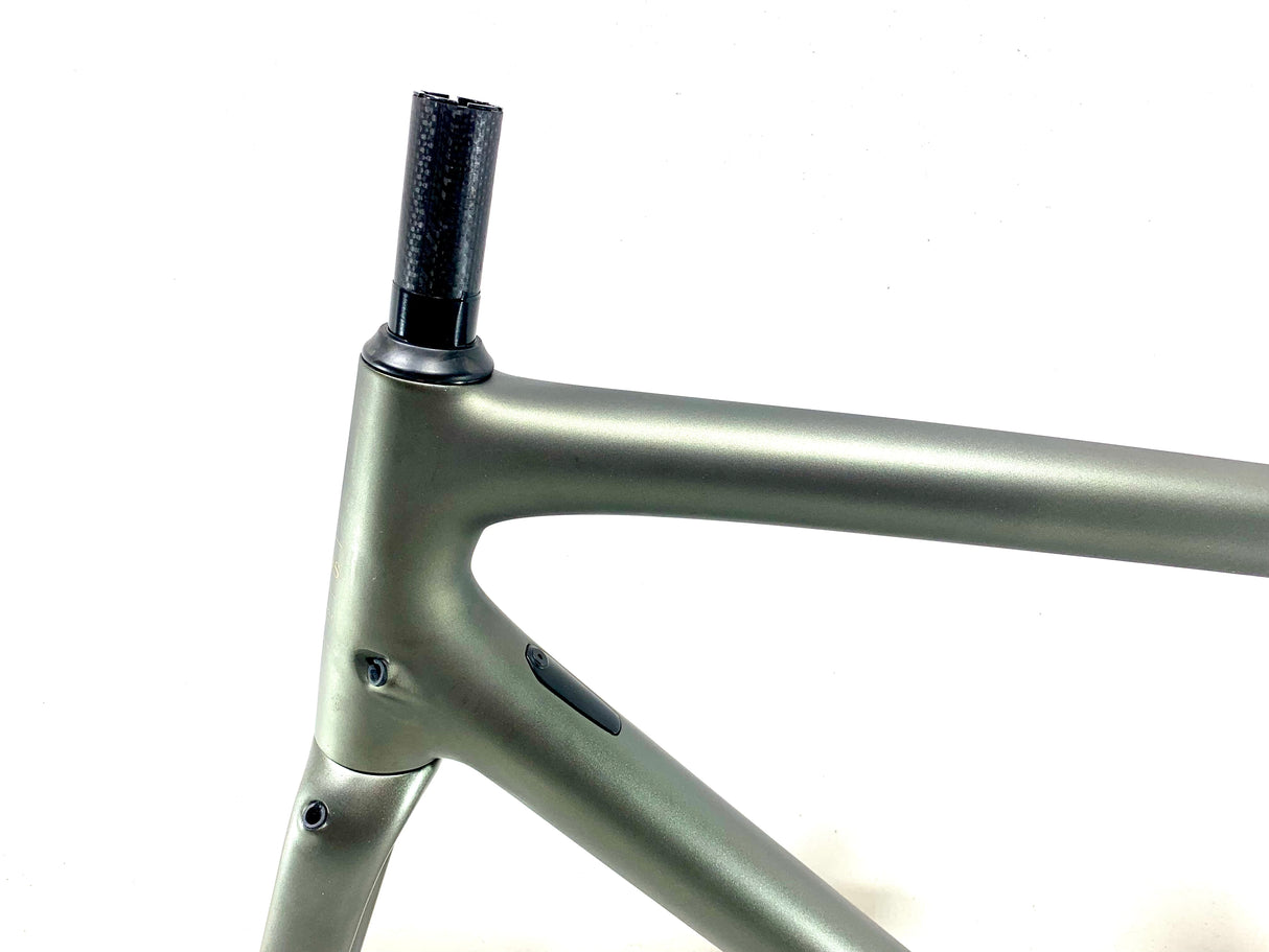 2022 Specialized Aethos Carbon Frameset Size: 56cm (Preowned)