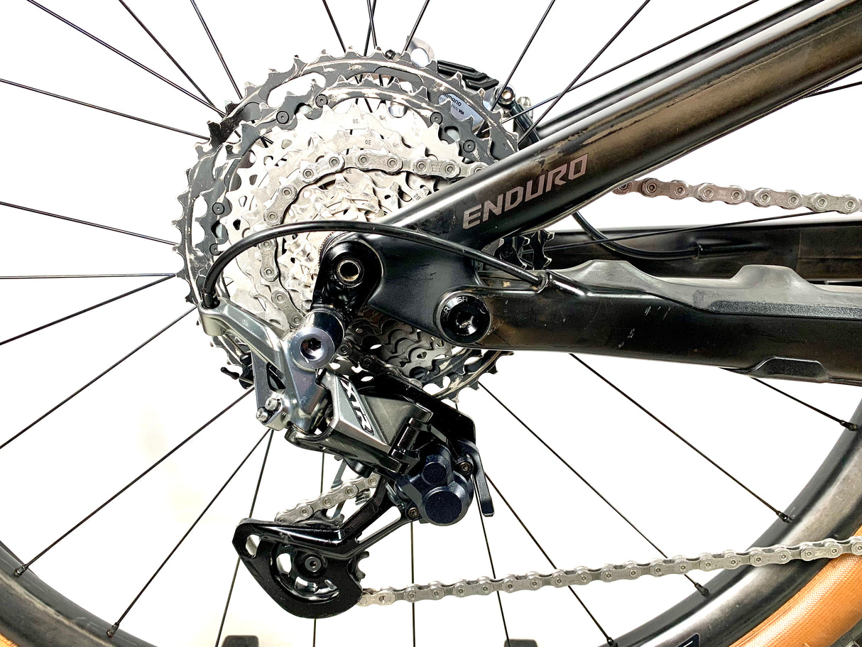 2020 Specialized S-Works Enduro XTR 1X11 Roval Carbon Wheels Size: S5 (XL)