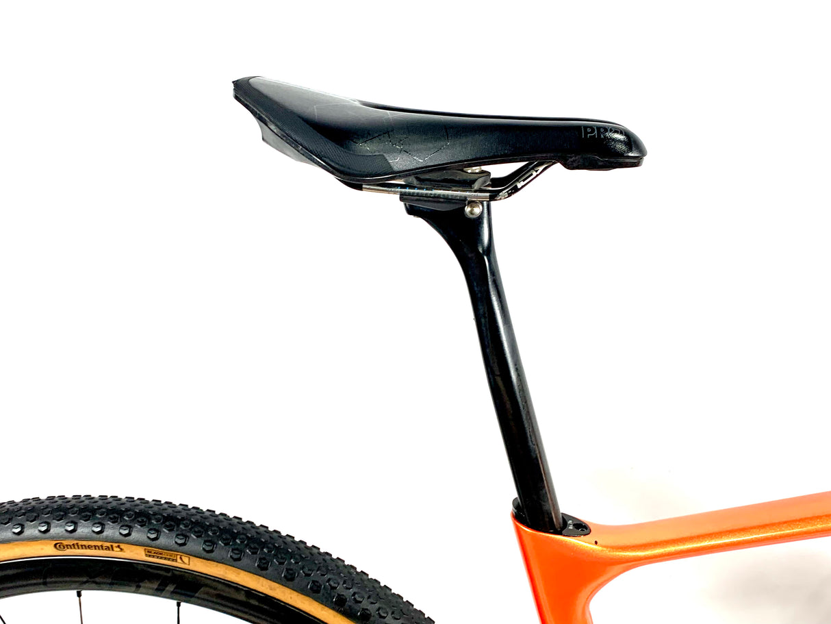 2023 Giant Revolt Advanced 0 Force AXS 2X12 Giant Carbon Wheels Size: Medium