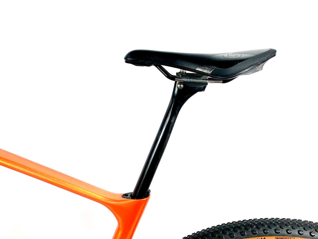 2023 Giant Revolt Advanced 0 Force AXS 2X12 Giant Carbon Wheels Size: Medium