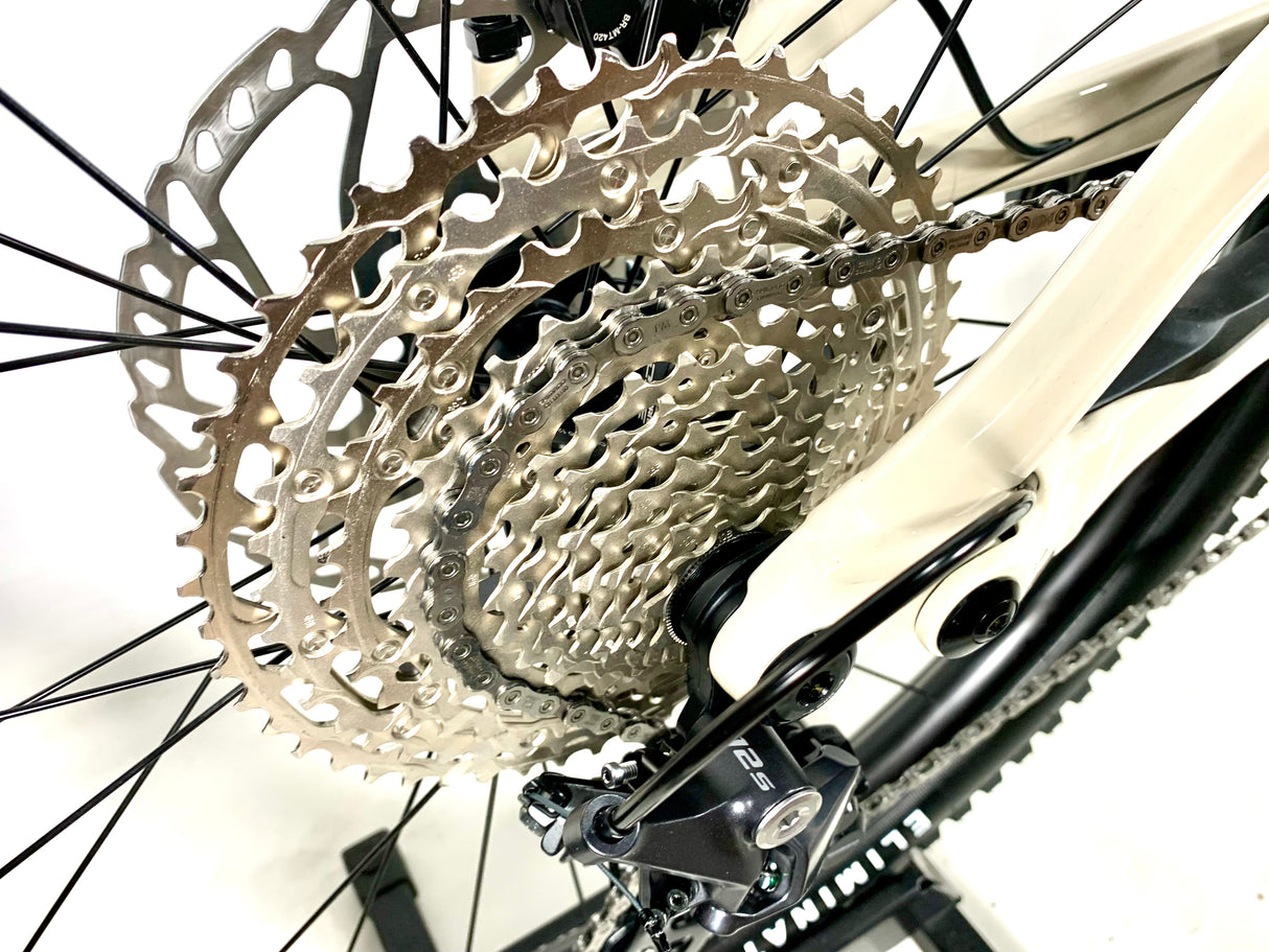 2025 Specialized Stumpjumper 15 Alloy Shimano 1X12 Speed Size: S4 (Large)