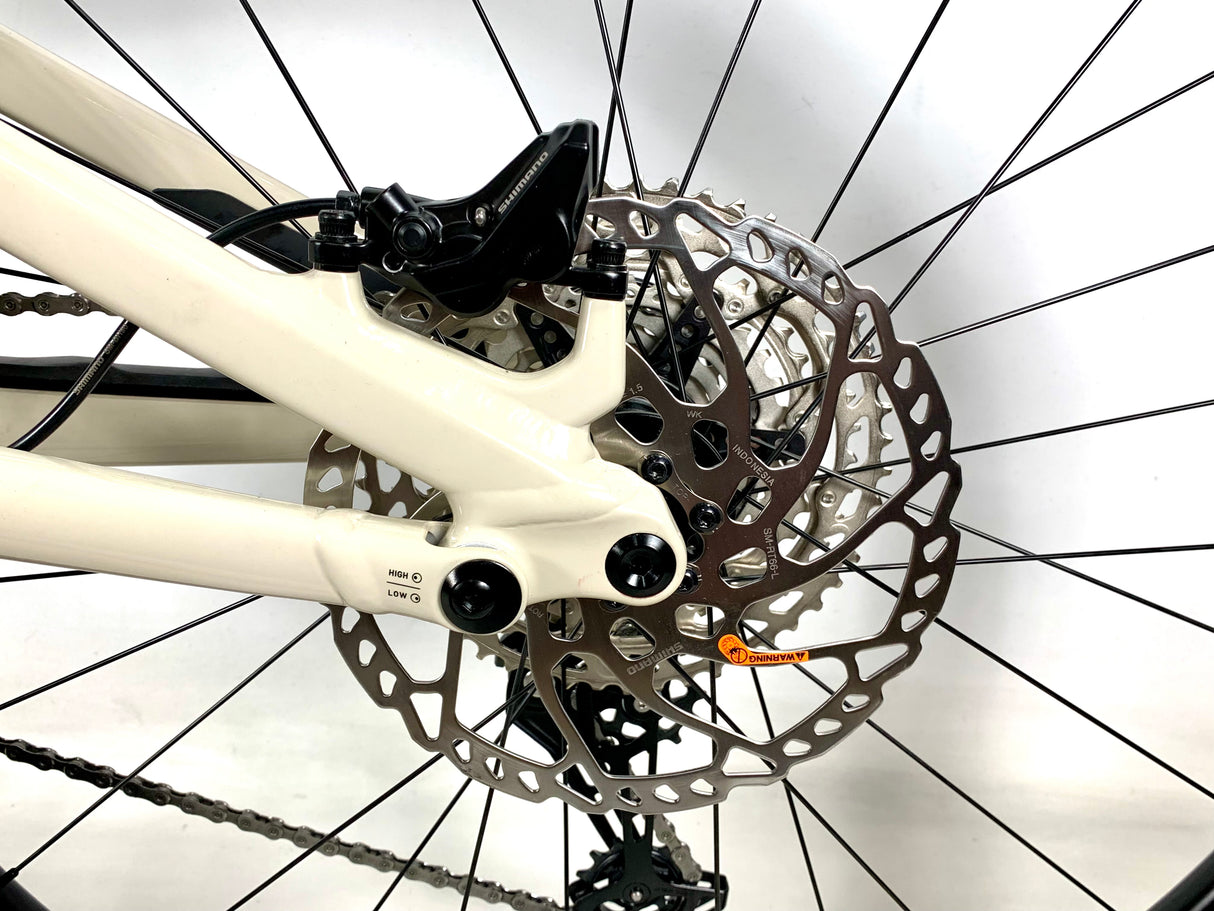 2025 Specialized Stumpjumper 15 Alloy Shimano 1X12 Speed Size: S4 (Large)