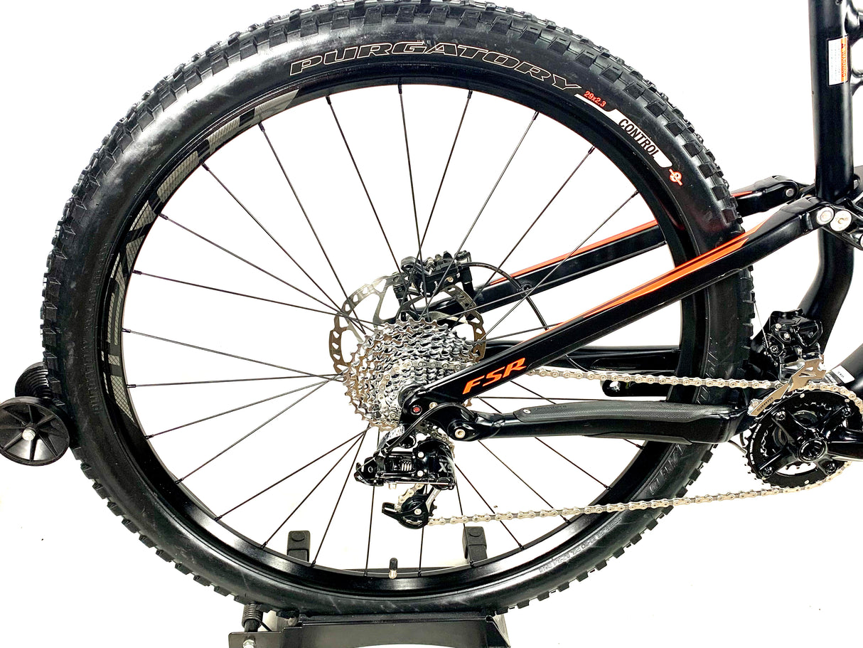 2016 Specialized  Stumpjumper Comp Alloy SRAM 2X10 Roval 29er Wheels Size: Large