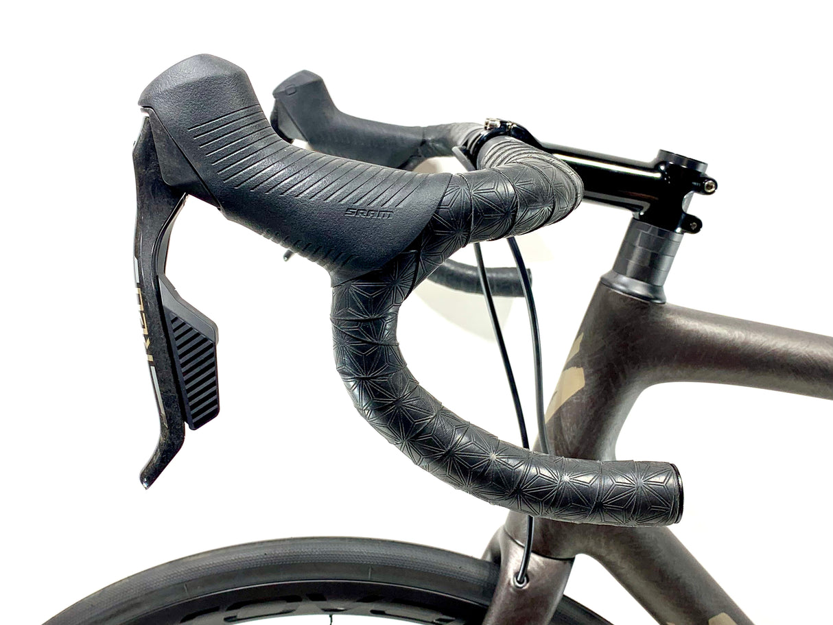 *DEPOSIT* 2025 Specialized S-Works Aethos Sram Red AXS Size: 58cm (Preowned)