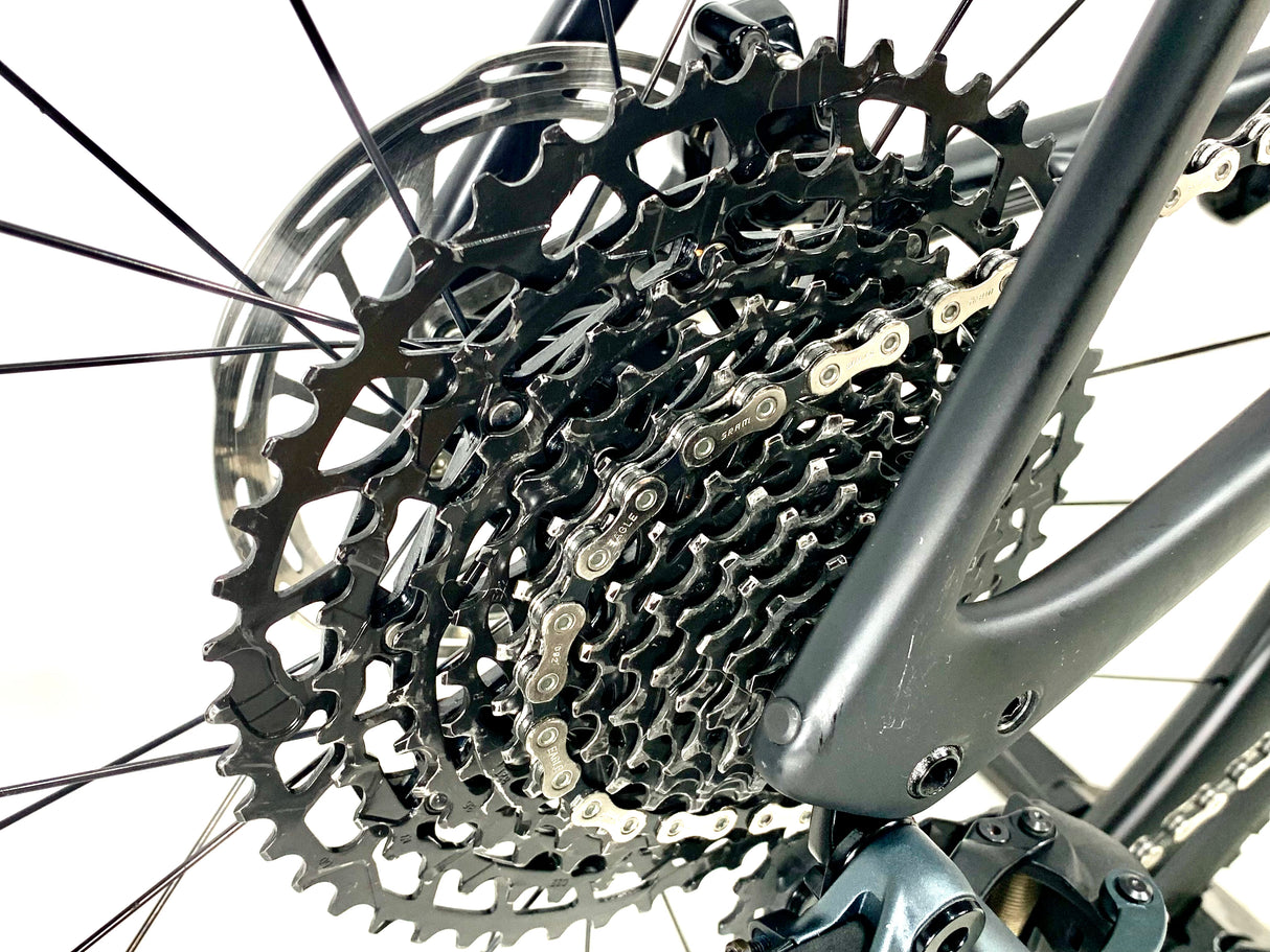 2023 Specialized Diverge STR Expert SRAM AXS Size: 52cm (Preowned)