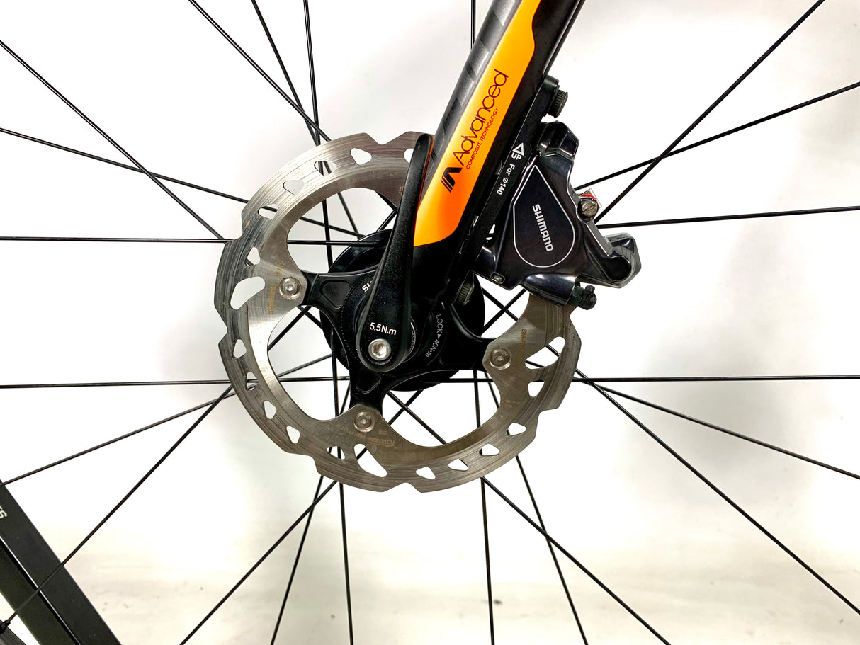 2017 Giant TCR Advanced Pro 1 Carbon Ultegra Di2 Giant Carbon Wheels Size: Small