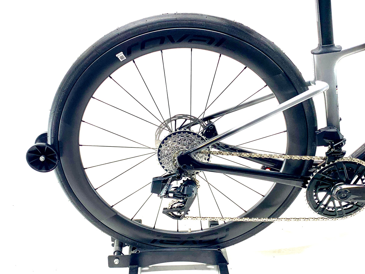 2026 Specialized Roubaix SL8 Pro Force AXS Size: 44cm (Preowned)