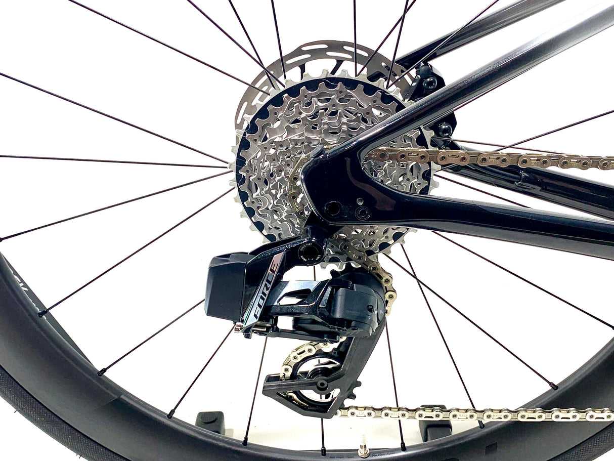 2026 Specialized Roubaix SL8 Pro Force AXS Size: 44cm (Preowned)