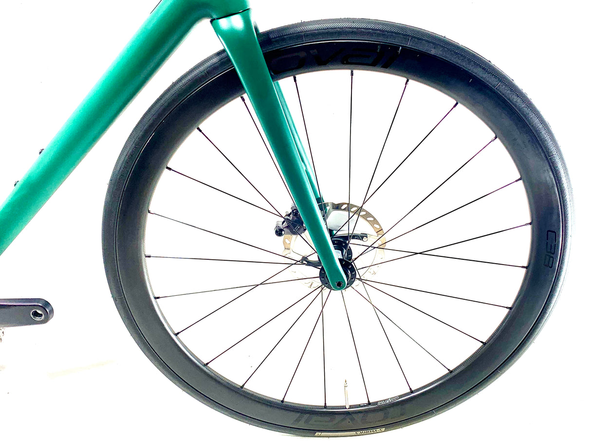 2023 Specialized Aethos Expert Ultegra Di2 12-Speed Size: 56cm (Preowned)