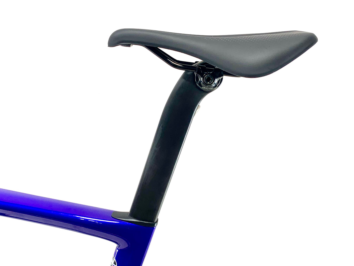 2024 Specialized Tarmac SL7 Sport Shimano 105 12-Speed Size: 56cm (Preowned)