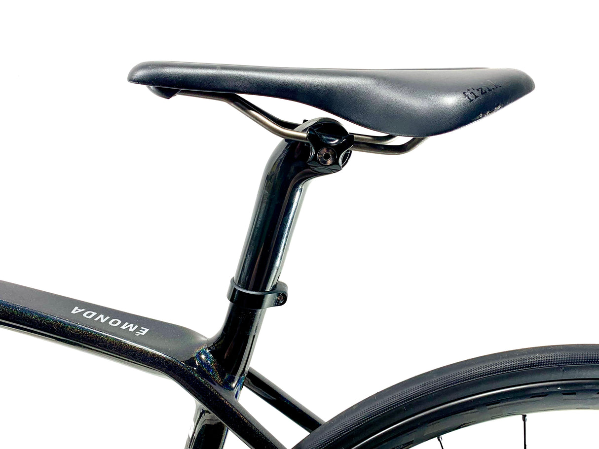 2023 Trek Emonda SL 6 SRAM Rival AXS 12-Speed Size: 50cm (Preowned)