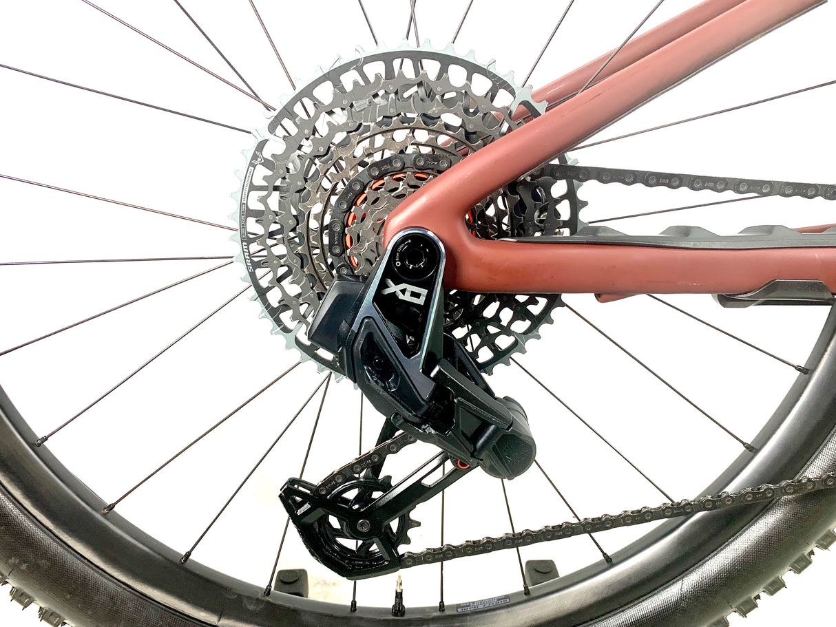 2024 Specialized Stumpjumper Pro Sram X0 AXS 1X12 Roval Carbon Wheels Size: S2 (Small)