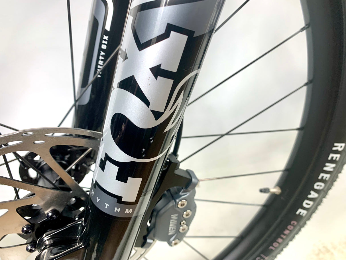 2025 Specialized Stumpjumper 15 Comp SRAM AXS 1X12 Specialized Wheels Size: S4 (Large)