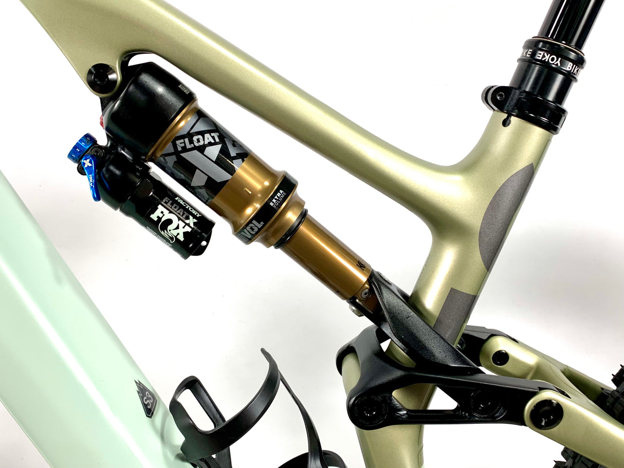 2024 Specialized Turbo Levo SL 2 Pro Carbon E-Mountain SRAM X0 AXS Size: S3 (Med)