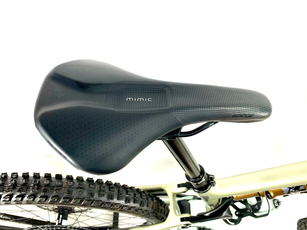 2024 Specialized Turbo Levo SL 2 Pro Carbon E-Mountain SRAM X0 AXS Size: S2 (Small)