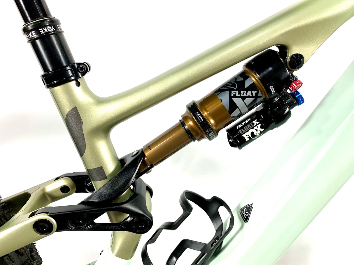 2024 Specialized Turbo Levo SL 2 Pro Carbon E-Mountain SRAM X0 AXS Size: S2 (Small)