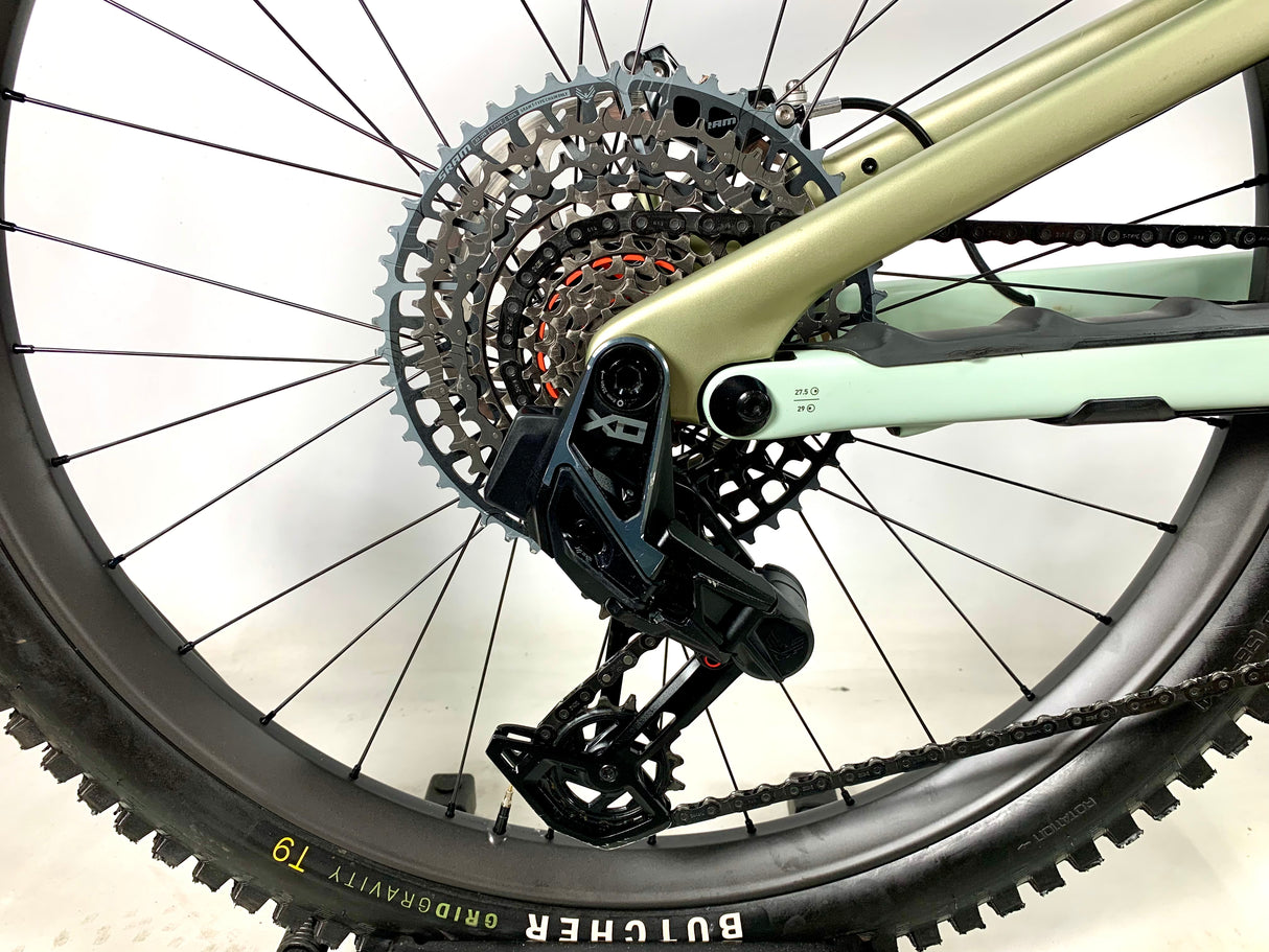 2024 Specialized Turbo Levo SL 2 Pro Carbon E-Mountain SRAM X0 AXS Size: S2 (Small)