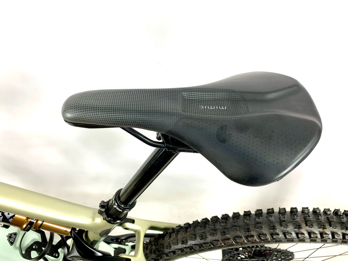 2024 Specialized Turbo Levo SL 2 Pro Carbon E-Mountain SRAM X0 AXS Size: S2 (Small)