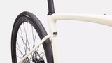 NEW 2027 Specialized Roubaix SL8 Expert Sram Force Size: 54cm