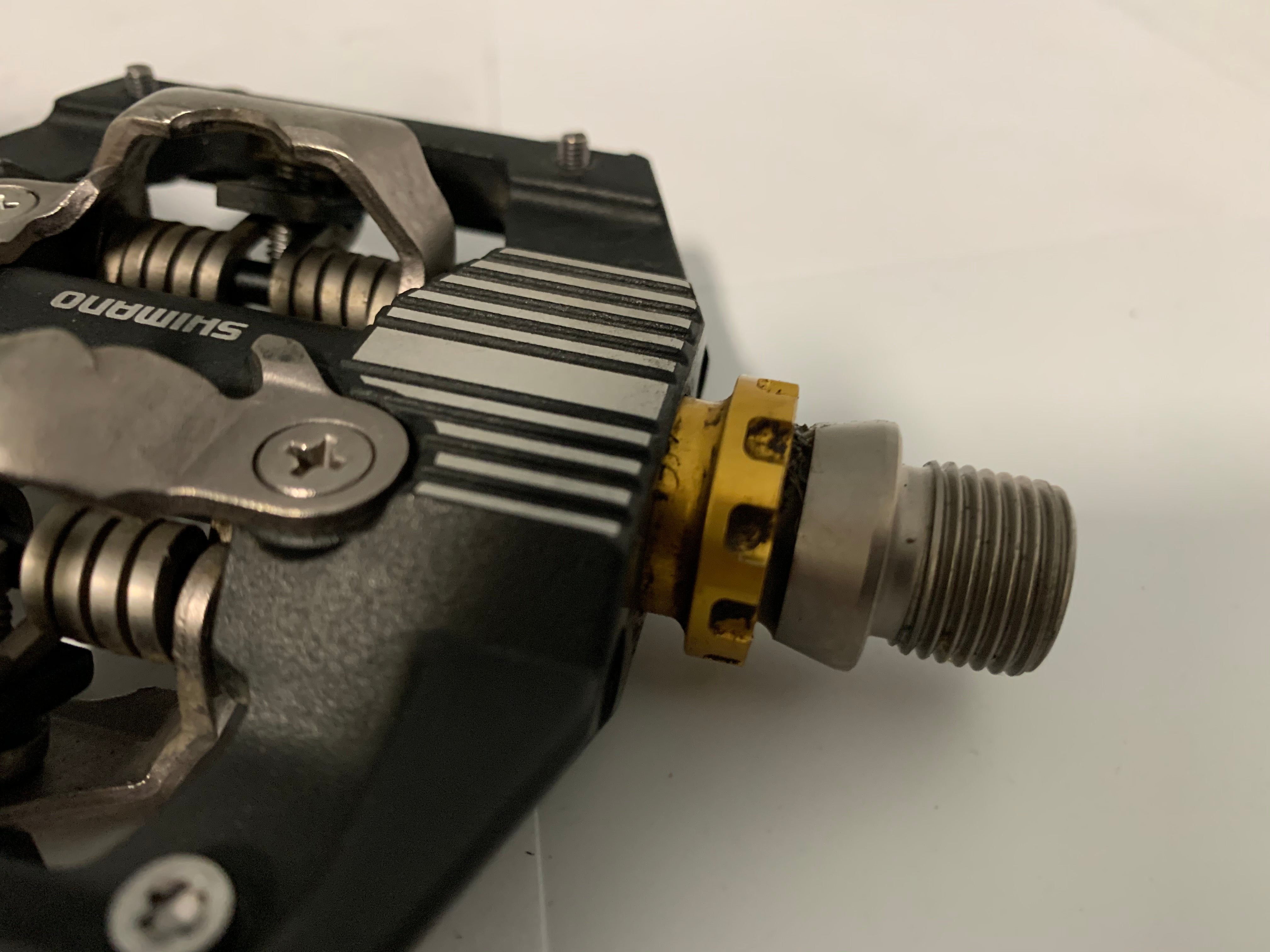 Shimano Saint PD M820 Mountain Bike Pedals 9/16 Spindle