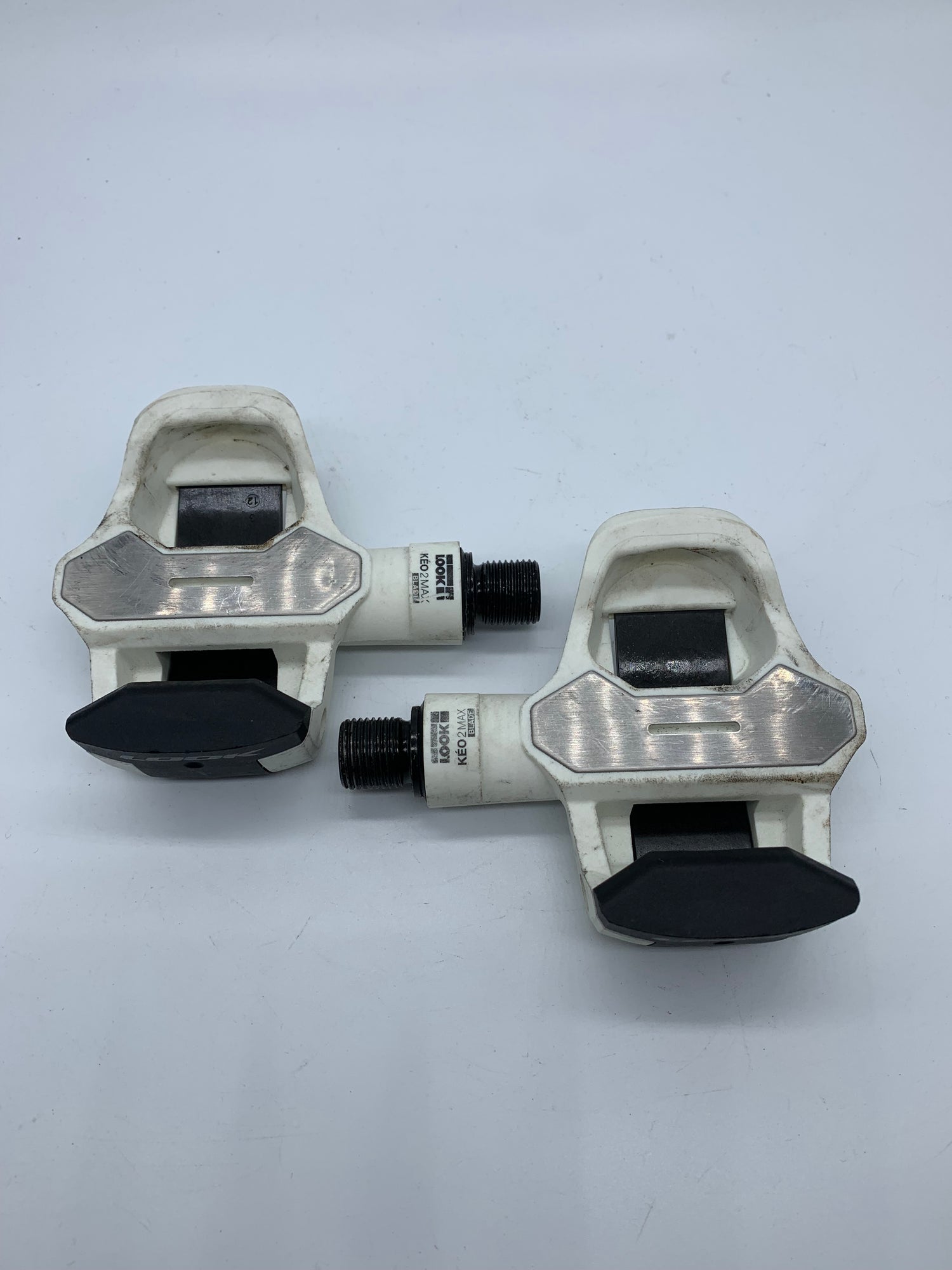 look clipless pedals LOOK Keo 2 Max Blade Clipless Road Pedals 9/16 Spindle – Orange County Cyclery