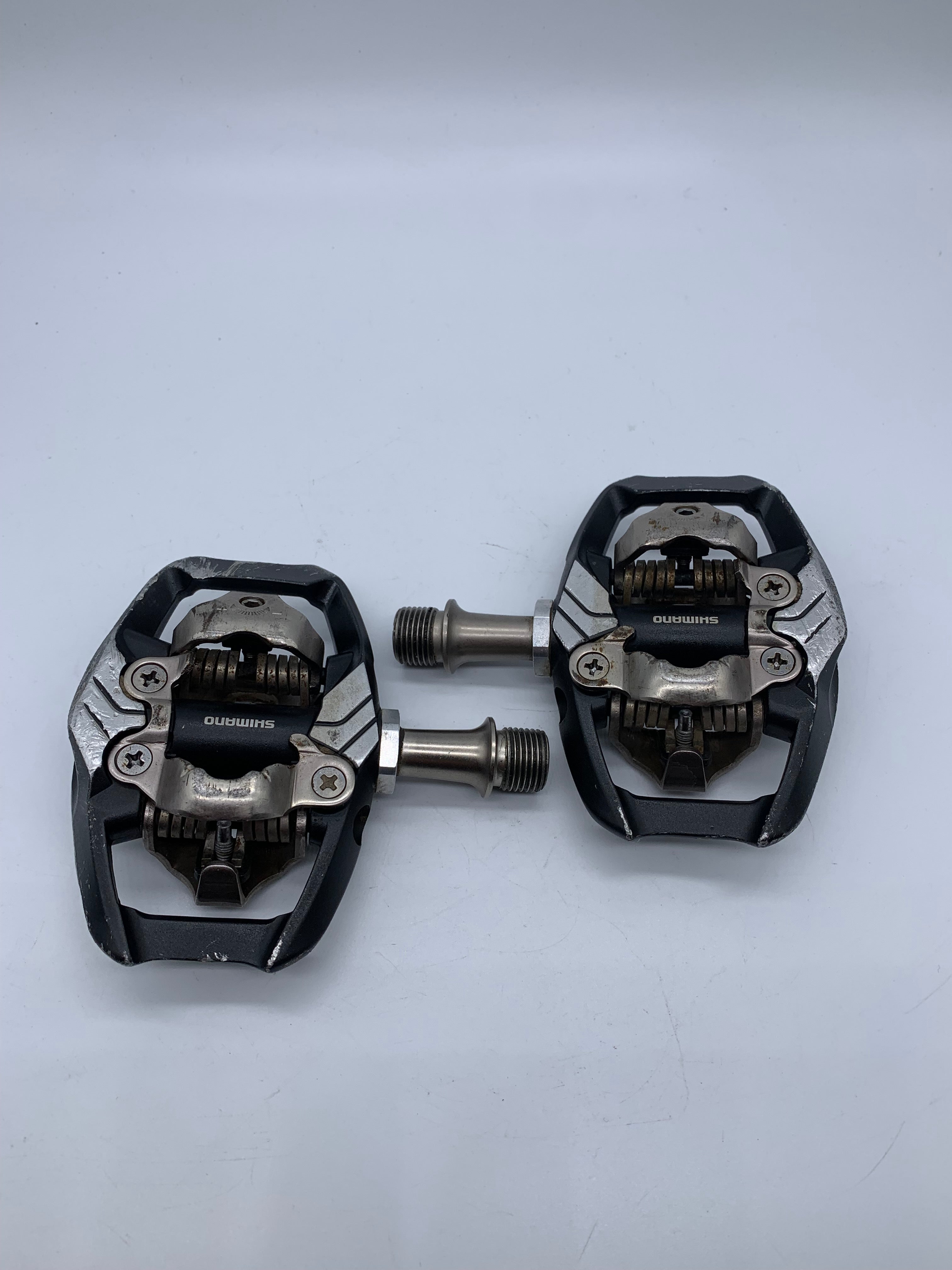 SHIMANO PD-M8020 ペダル SHIMANO DEORE XT PD-M8020 mtb bike pedal with SPD cleats