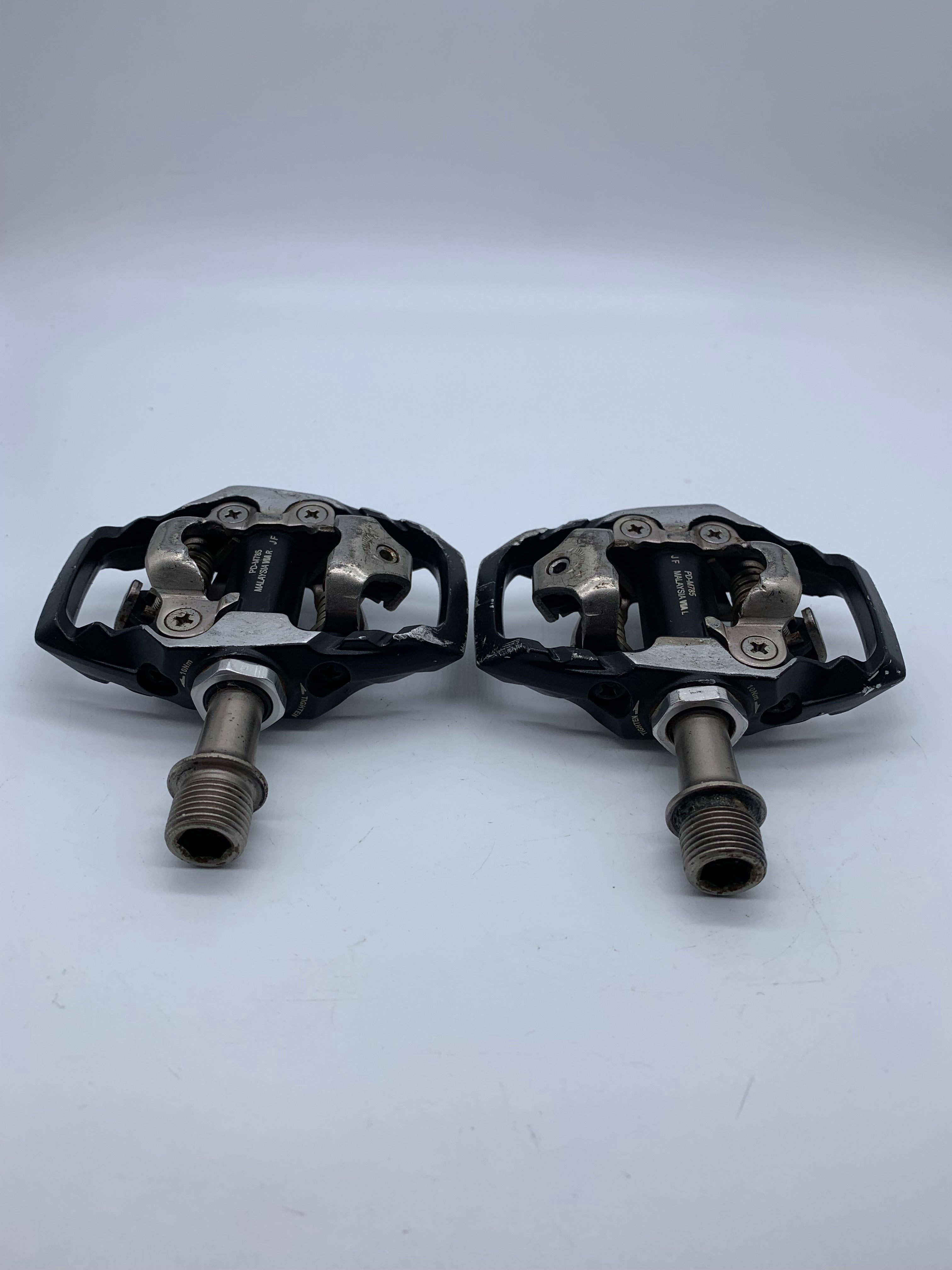 Shimano Deore XT PD-M785 Clipless MTB Pedals 9/16 Spindle – Orange