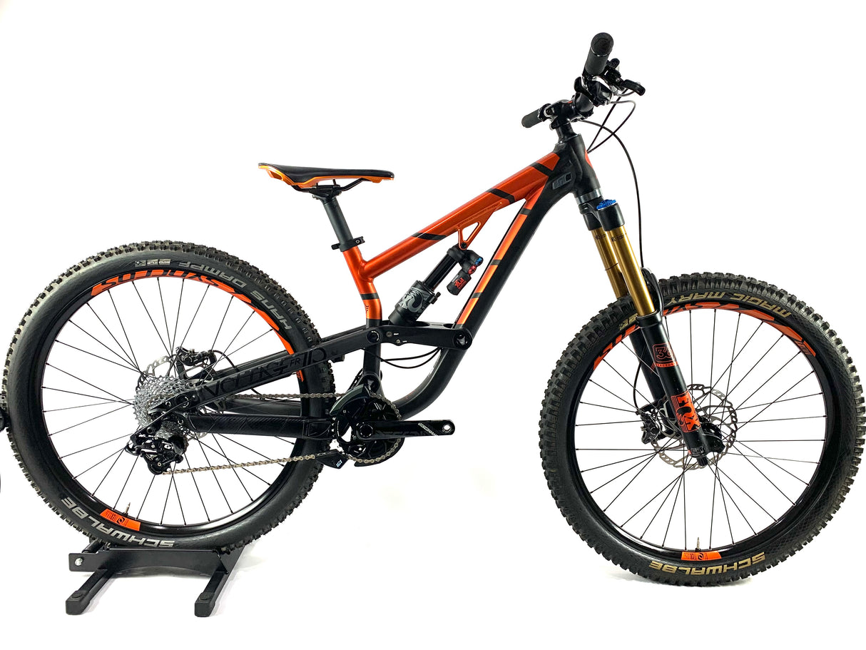 2017 Scott Voltage FR 710 Downhill SRAM GX 1X10 Syncros 27.5 Wheels Size: Small