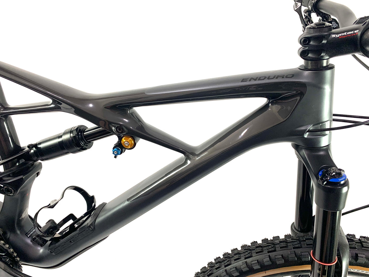 2017 Specialized S-Works Enduro 27.5 XX1 Eagle 1X12 Roval Carbon Wheels Size: Large