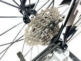 2011 Trek Madone 5.2 Carbon Ultegra 10 Speed Reynolds Carbon Wheels Size: 56cm