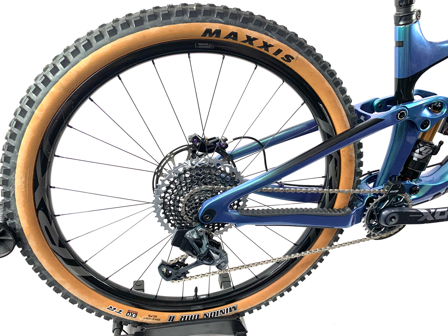 giant bicycle tires 2021 Giant Reign Advanced Pro 0 SRAM AXS 1X12 Size: M (Preowned) – Orange County Cyclery