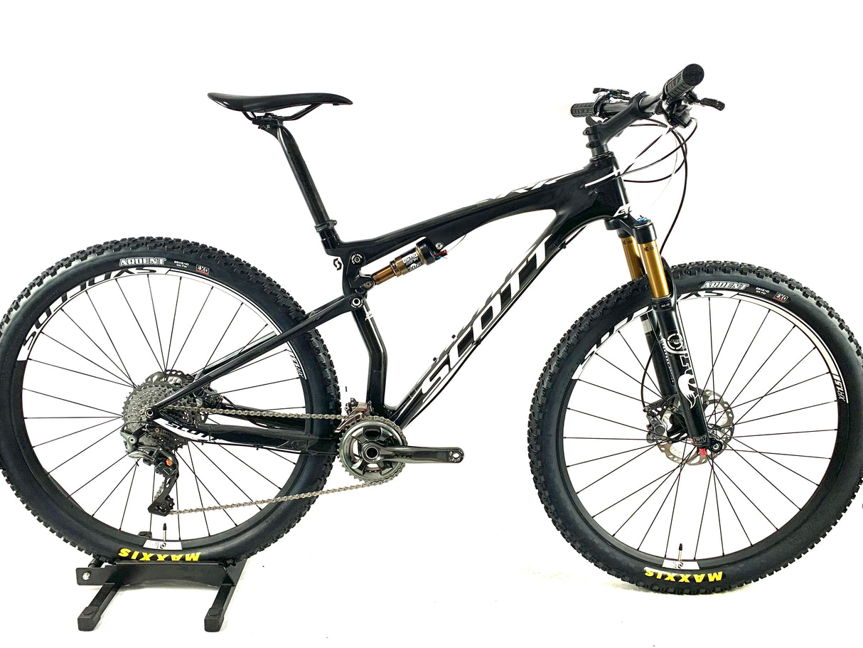 2015 Scott Spark 900 Premium Carbon 29er XTR 2X11 Speed Syncros Wheels Size: L